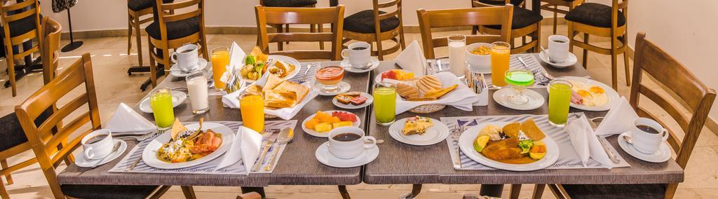 Hotel Zenith Tehuacán Kültér fotó