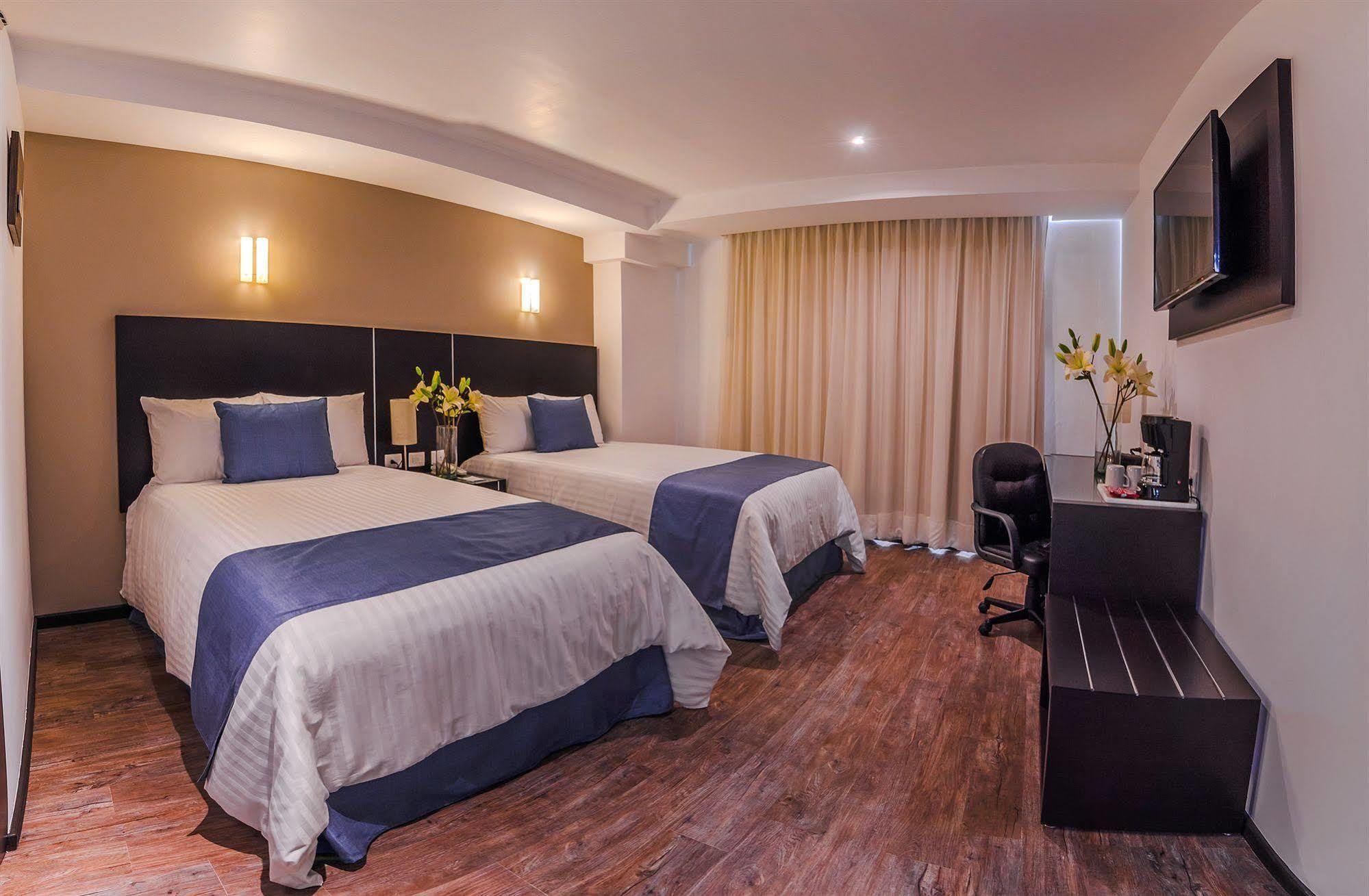 Hotel Zenith Tehuacán Kültér fotó